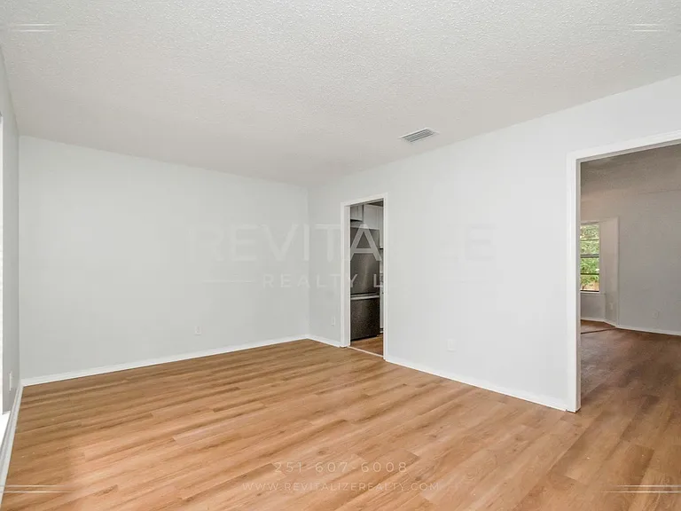 5728 Post Oak Ct — Photo 3