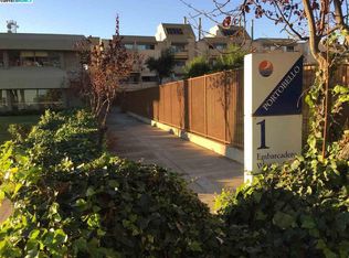 1 Embarcadero W #359, Oakland, CA 94607