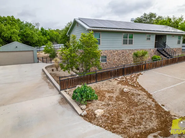 4676 Ford St, Christoval, TX 76935