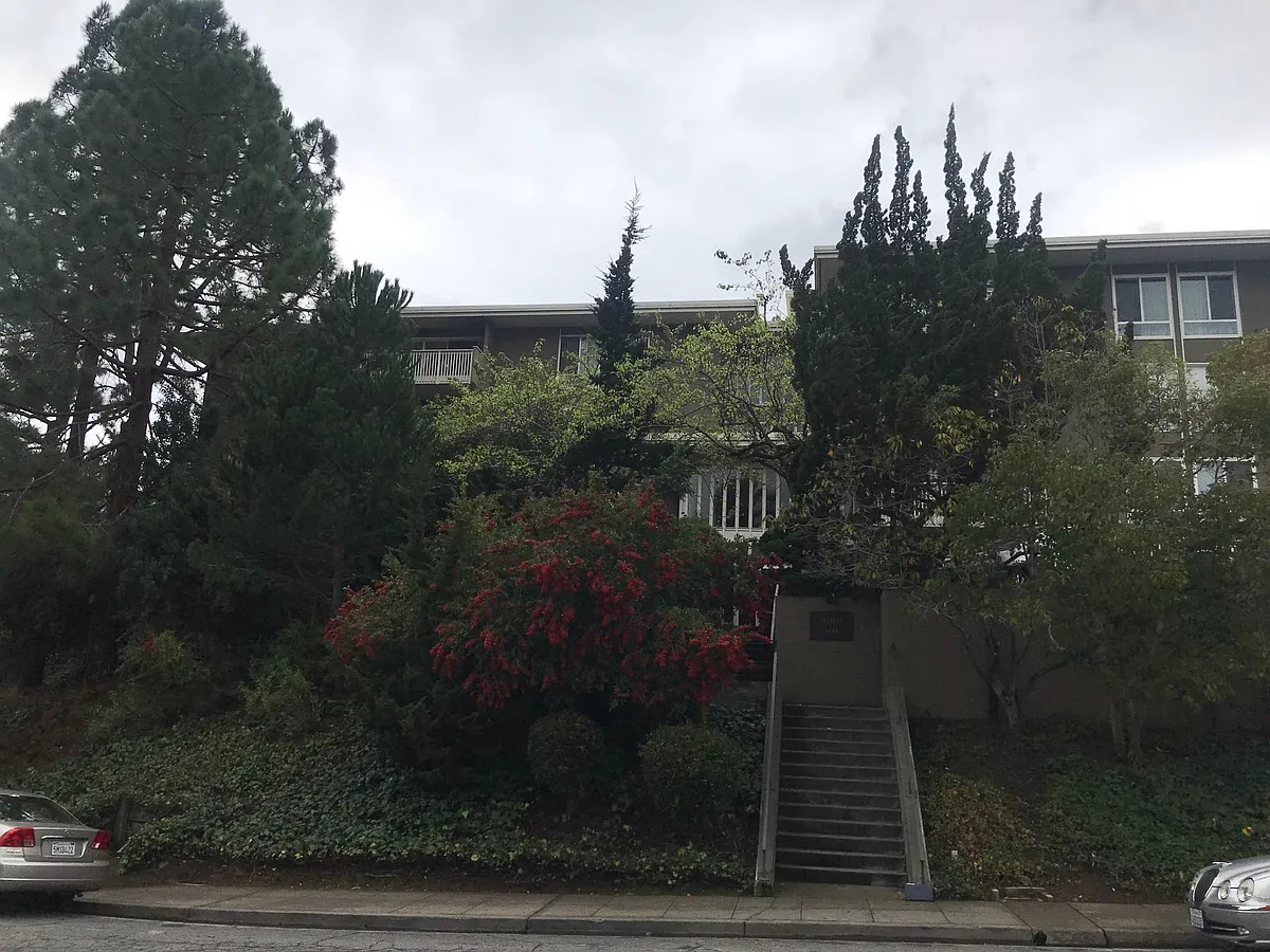 Building Photo - 1101 Continentals Way #310