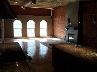 318 Broadway Ave S APT 300, Rochester, MN 55904