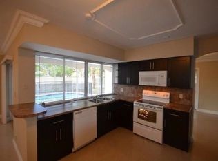 3190 Taft St, Hollywood, FL 33021