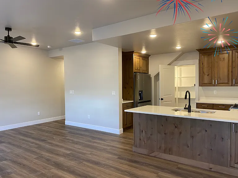 3130 N 1625 E — Photo 5