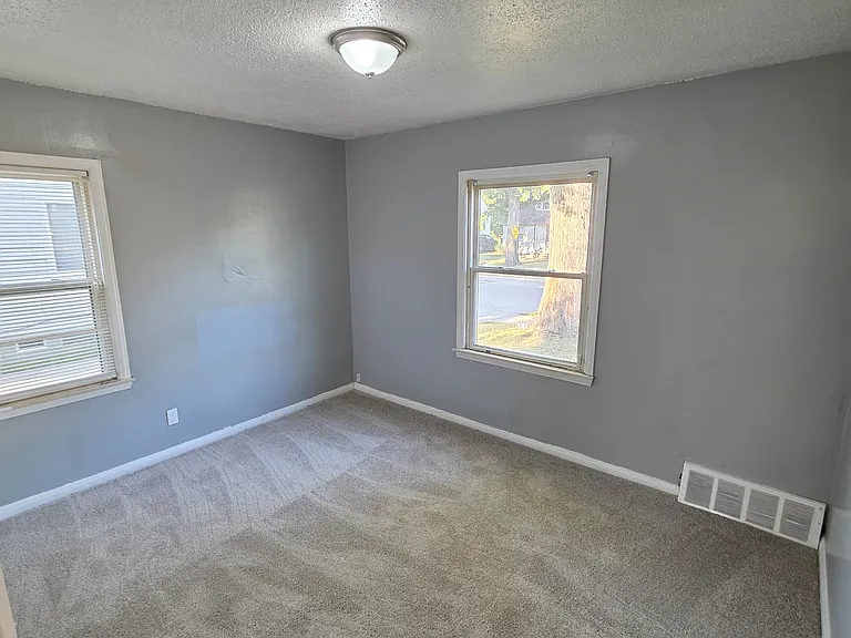 20145 Santa Barbara Dr — Photo 21