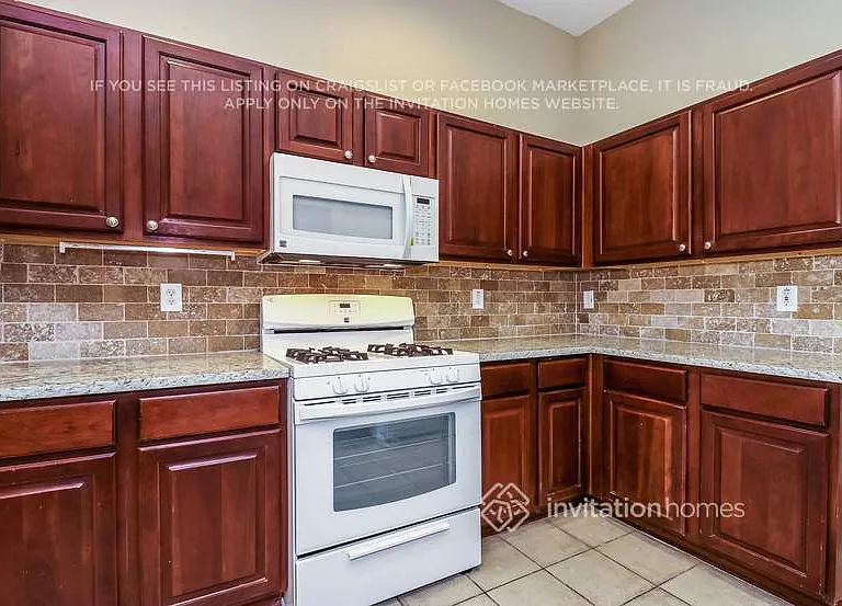 1907 Winter Park Dr — Photo 8