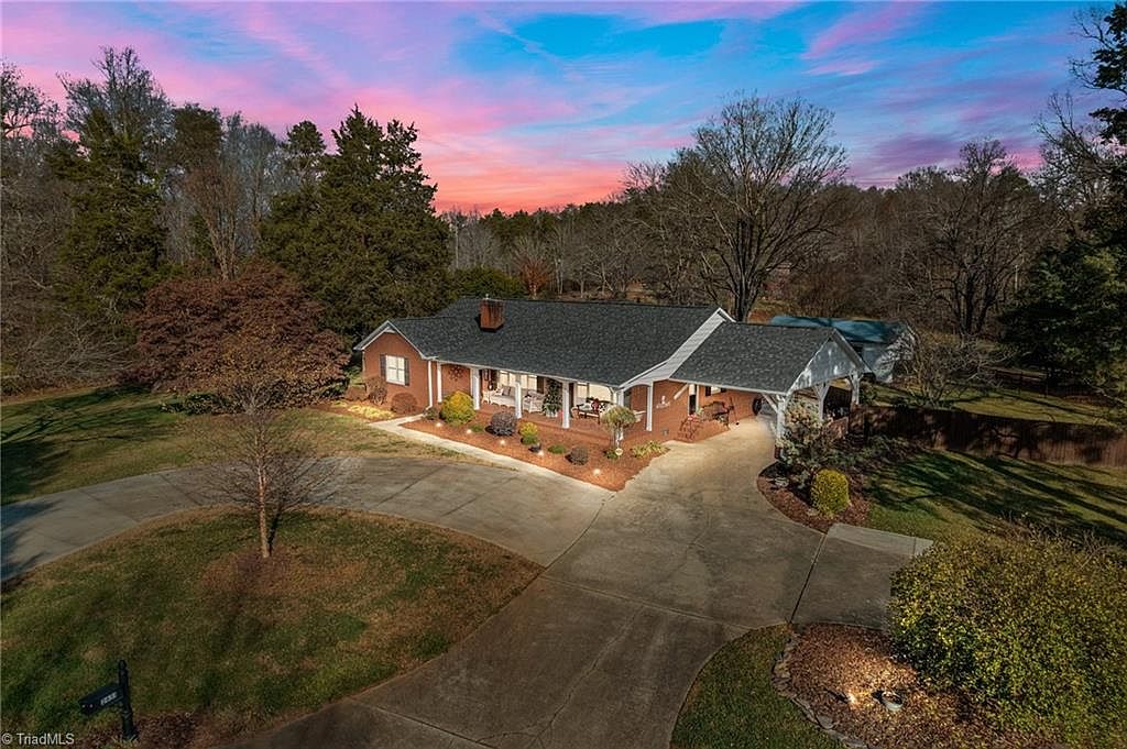 2651 Spicewood Drive