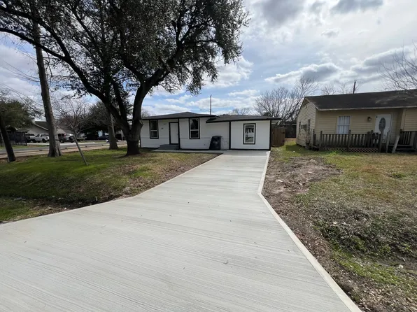 274 Owens St, Houston, TX 77029