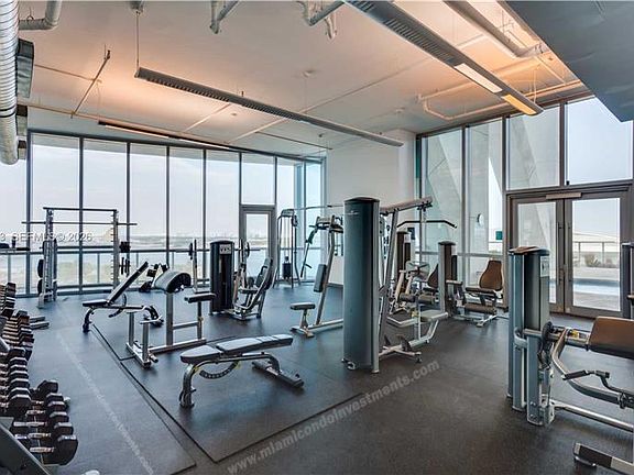 4th image of 888 Biscayne Blvd APT 4009