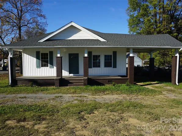 7318 Old Mount Holly Rd, Charlotte, NC 28214
