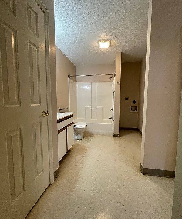 2nd image of 518 W Main St #8A