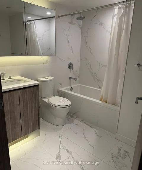 25 McMahon Dr #1115 — Photo 6