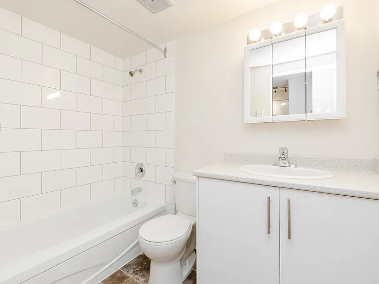 1300 Yates St — Photo 10