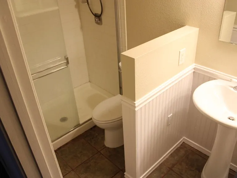 507 Chabre Ct — Photo 10