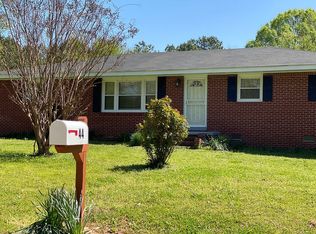 44 Betty Holland Rd, Jackson, TN 38305