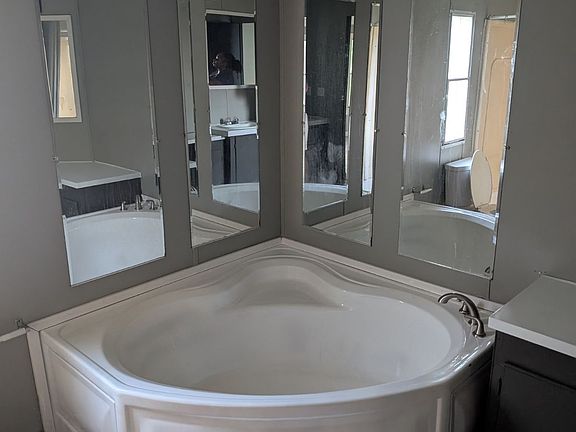 5th image of 1332 Pindo Ct