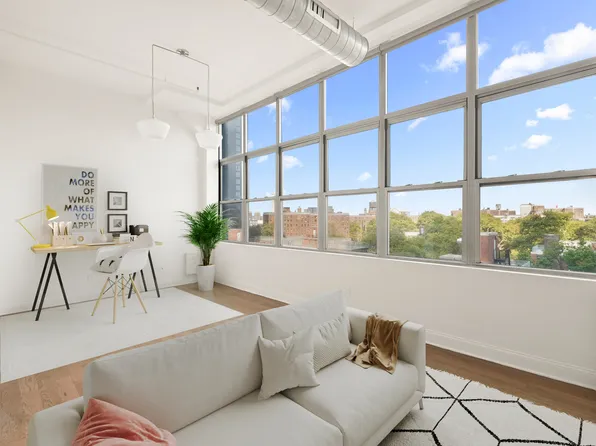 176 Johnson Street image 3 of 14