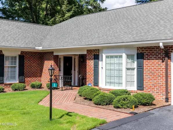 1 Drayton Court, Southern Pines, NC 28387