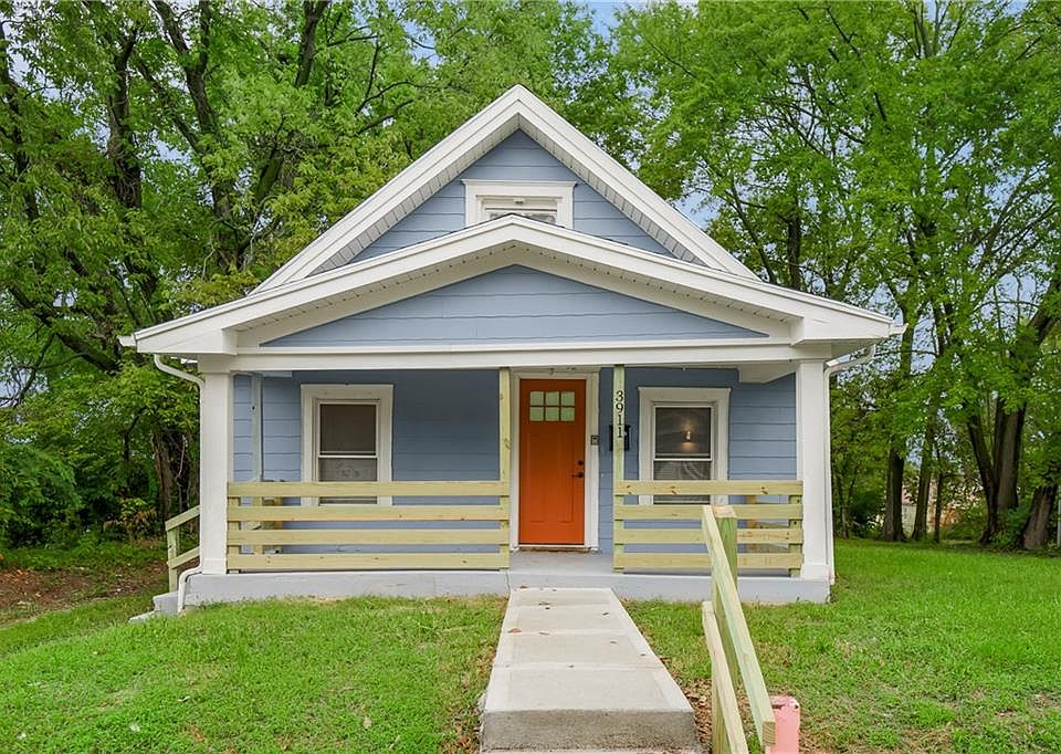 1st image of 3911 Myrtle Ave