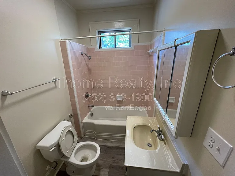 1524 Sunset Ave — Photo 14