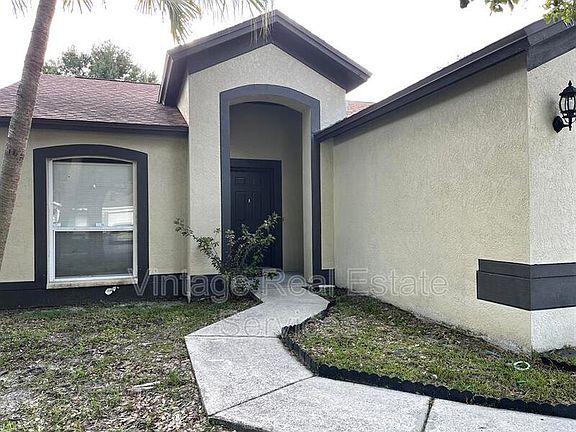 2nd image of 10829 Peppersong Dr
