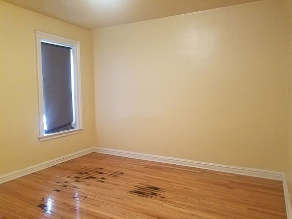 5th image of 700 W 172nd St #1A