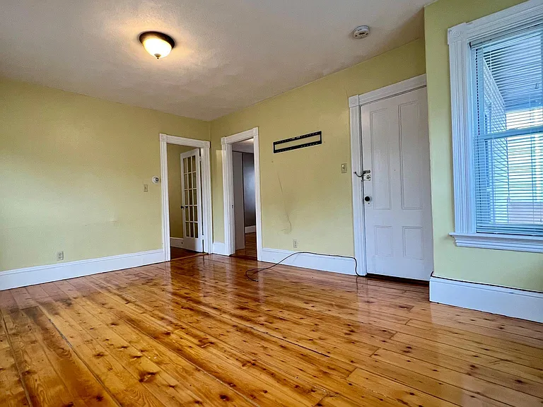 56 Felix St #2 — Photo 7