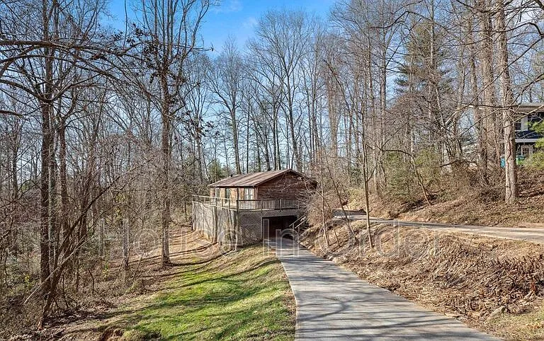 42 Mountain Site Ln — Photo 1
