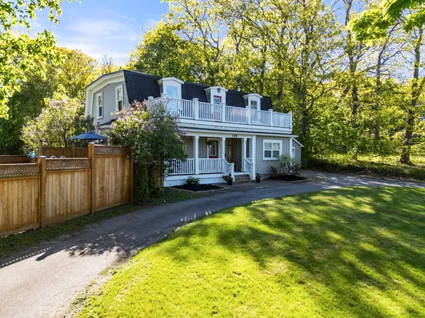 148 Main St, Kentville, NS B4N 1J8