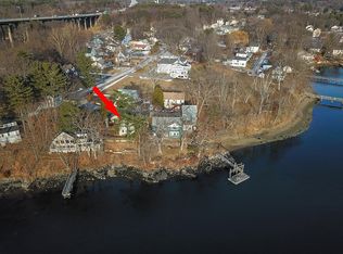 4 Bridgeview Ter, Kittery, ME 03904