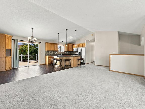 5th image of 4760 Arbor Ct S