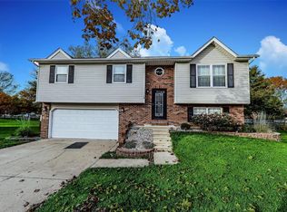 309 Cobblestone, Troy, IL 62294