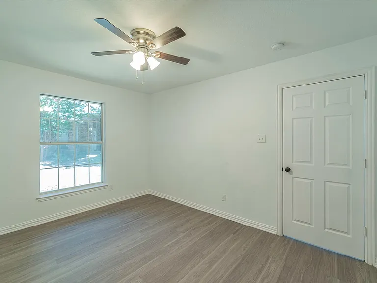 3608 Marianne Cir — Photo 15