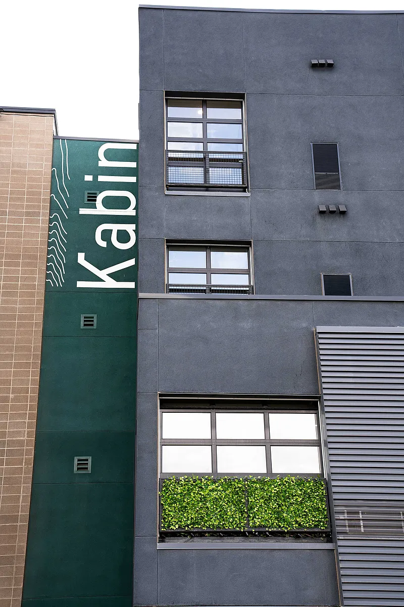Building Photo - Kabin
