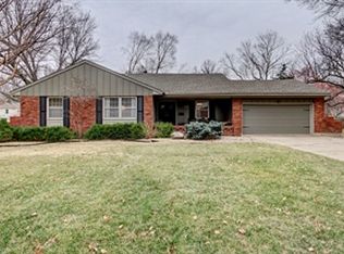 5611 W 85th Ter, Overland Park, KS 66207