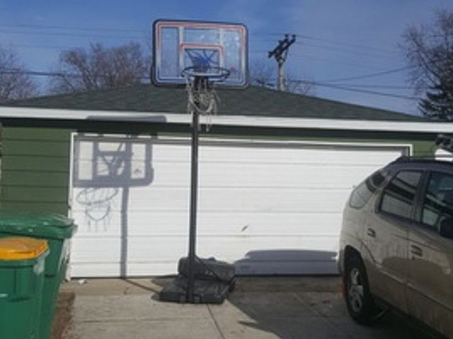 2nd image of 639 Belmont Dr
