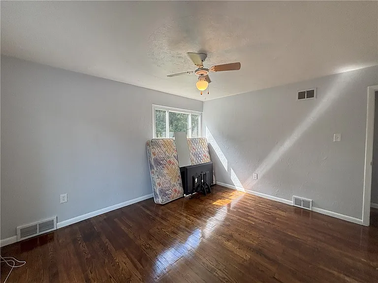 3395 Logan Ferry Rd — Photo 28