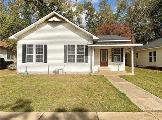108 Valley St, Pineville, LA 71360