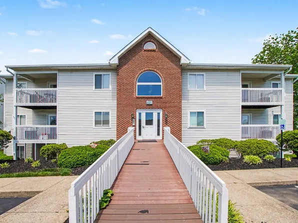 401 Poinsetta Ct APT 12, Florence, KY 41042