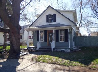 432 S 4th St, Chesterton, IN 46304