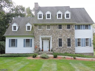 3 Woodfield Rd, Green Twp, NJ, 07821