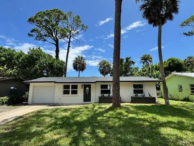 1107 Dougherty St, New Smyrna Beach, FL, 32168