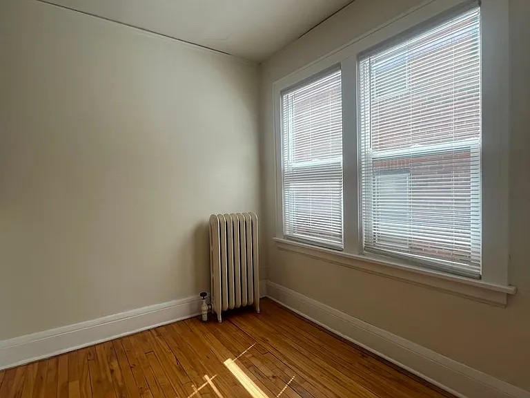 1756 Grand Ave — Photo 8