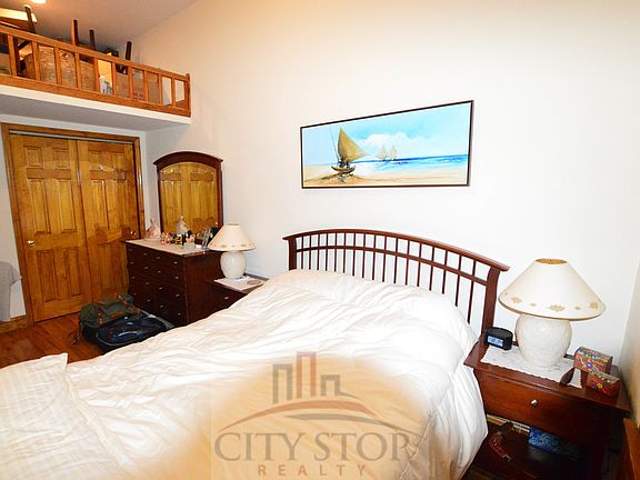 4th image of 24 W 75th St APT 2A