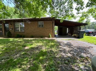 2144 Muren Blvd, Belleville, IL