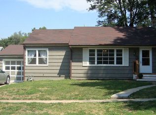 3243 Sacramento St, Saint Joseph, MO 64507