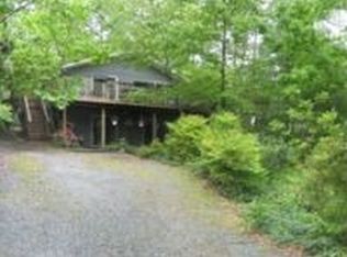 5 Stonefield Rd, Palmyra, VA 22963