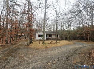 3220 Greenway Rd, Gladstone, VA 24553