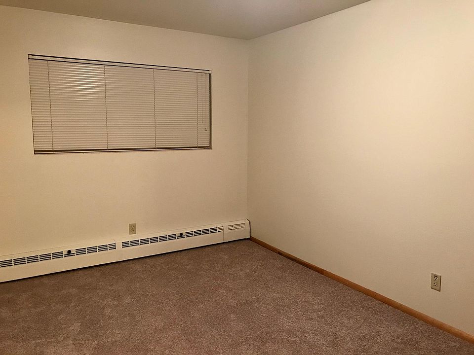 1st image of 2811 75th Pl SE APT 306