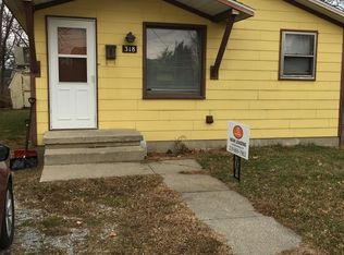 318 E Cherry St, Rensselaer, IN 47978