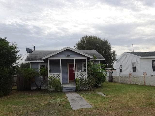 1st image of 322 W Trinidad Ave
